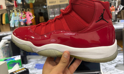 Jordan 11 Win Like 96 Pre-Owned