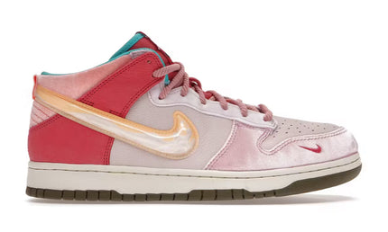 Nike Dunk Mid Social Status