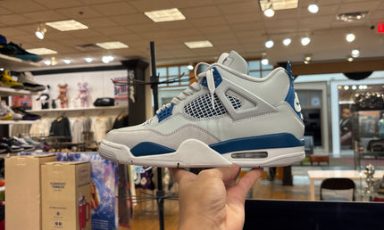 Jordan 4 Retro Military Blue (2024) Pre-owned