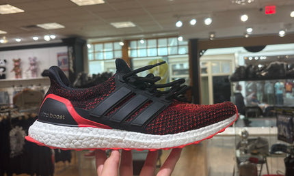 adidas Ultra Boost 2.0 pre owned