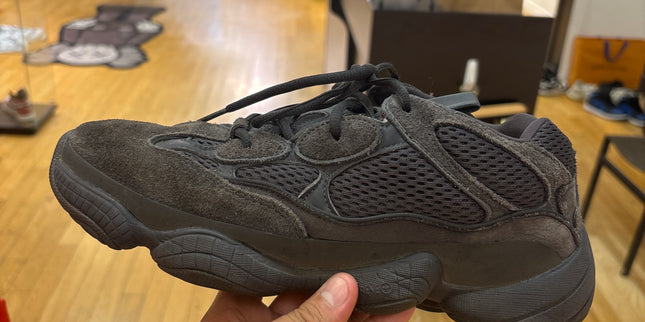 Adidas Yeezy 500 Utility Black Pre-Owned