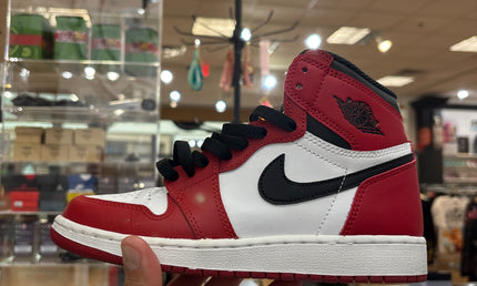 Jordan 1 Chicago 2015 GS Pre-Owned