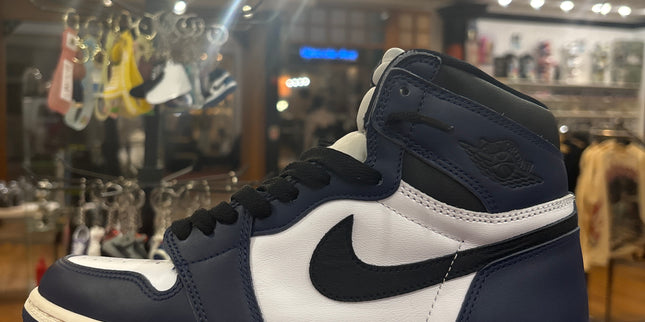 Jordan 1 High Midnight Navy Pre Owned