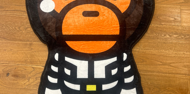 Astronaut Milo Rug