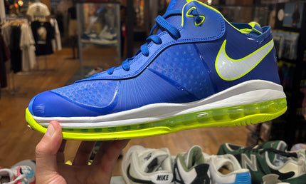 Nike LeBron 8 V2 Low Pre-Owned