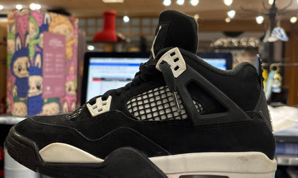 Jordan 4 White Thunder GS Pre-Owned No Box