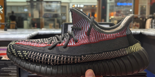 Yeezy 350 v2 Yecheil Pre-Owned