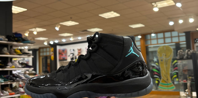 Jordan 11 Retro Gamma Blue (2013) pre owned