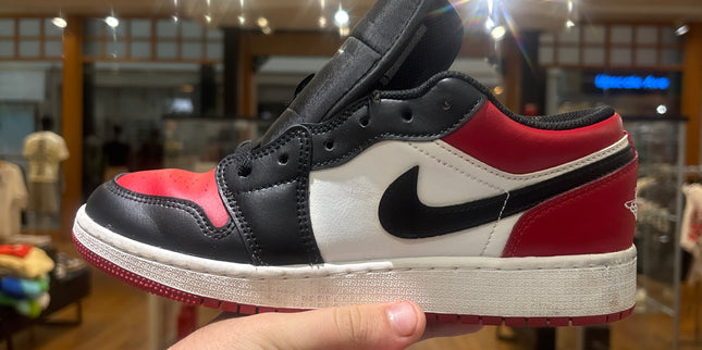 Jordan 1 Low Bred Toe Pre-Owned