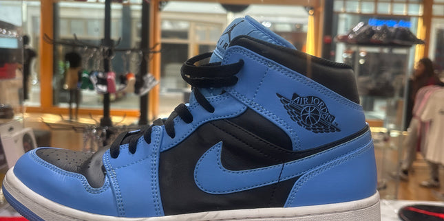 Jordan 1 university blue black