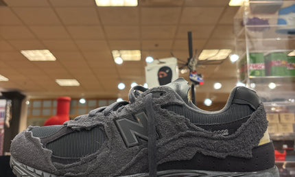 New Balance Protection Pack Phantom Pre-Owned