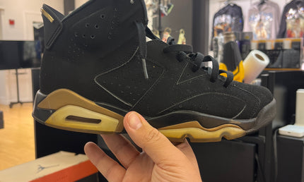 Jordan 6 Defining moments 2020 Pre Owned No Box