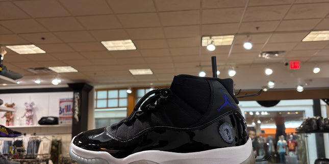Jordan 11 Retro Space Jam (2016) Pre owned