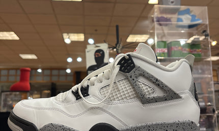 Jordan 4 White Cement Pre-Owned