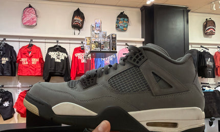 Jordan 4 Cool Grey 2019 Pre-Owned