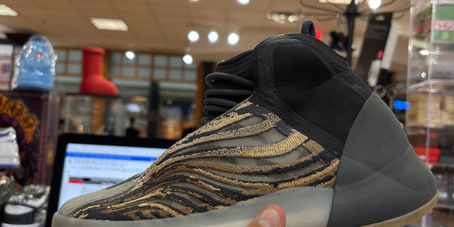 Adidas Yeezy QNTM Amber Tint Pre-Owned