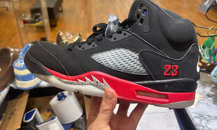 Jordan 5 Top 3 Pre-Owned