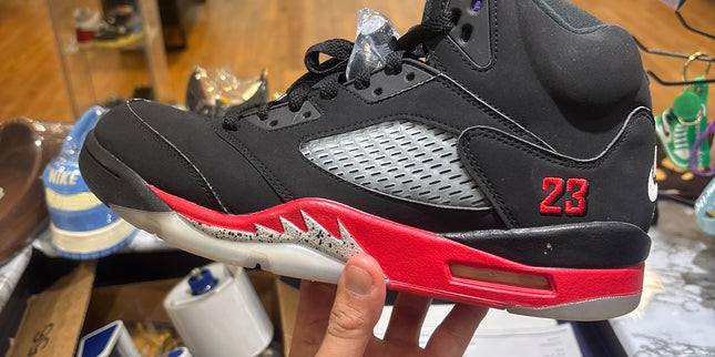 Jordan 5 Top 3 Pre-Owned