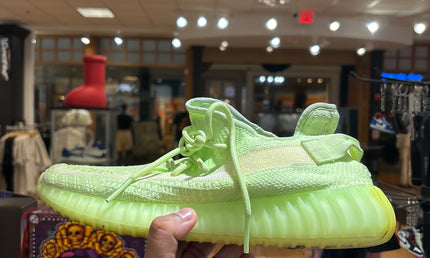 Adidas Yeezy Boost 350 v2 Glow Pre Owned No Box