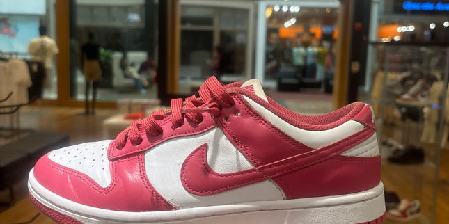 Nike Dunk Low Archeo Pink W Pre-Owned