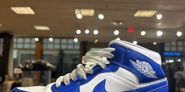 Jordan 1 Mid Kentucky Blue W Pre Owned