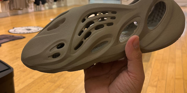 Yeezy Foam Runner Mist Pre Owned