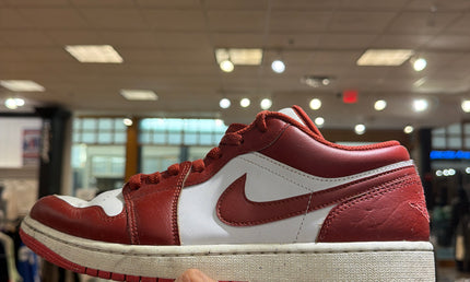 Jordan 1 Low Dune Red Pre Owned No Box