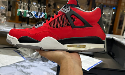 Used Jordan 4 Toro Bravo