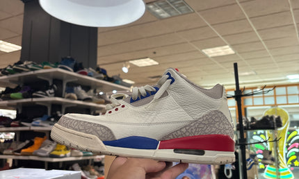 Jordan 3 Retro International Flight pre owned