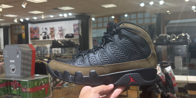 Jordan 9 Retro Olive (2024) Pre-owned