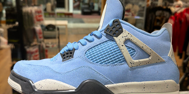 Jordan 4 University Blue Pre Owned
