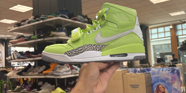 Jordan Legacy 312 Ghost Green pre owned