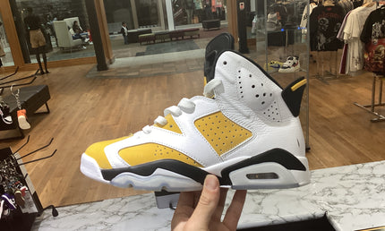 Jordan 6 Yellow Ochre Pre-Owned
