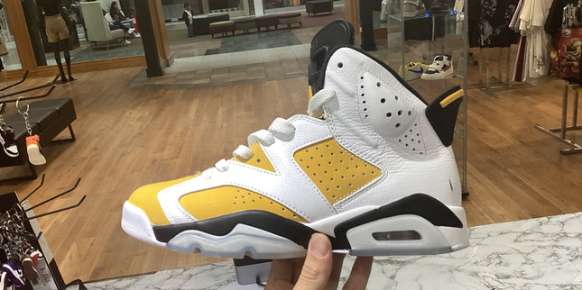 Jordan 6 Yellow Ochre Pre-Owned