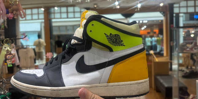 Jordan 1 White Black Volt Pre-Owned