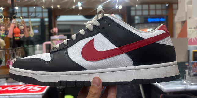 Dunk Low Red Swoosh Pre-Owned