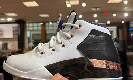 Jordan 17 Copper (2016) Pre Owned