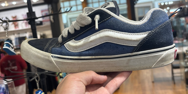 Vans knu skool pre owned
