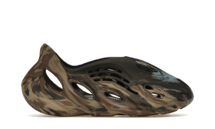 Yeezy Foam RNR MX Cinder