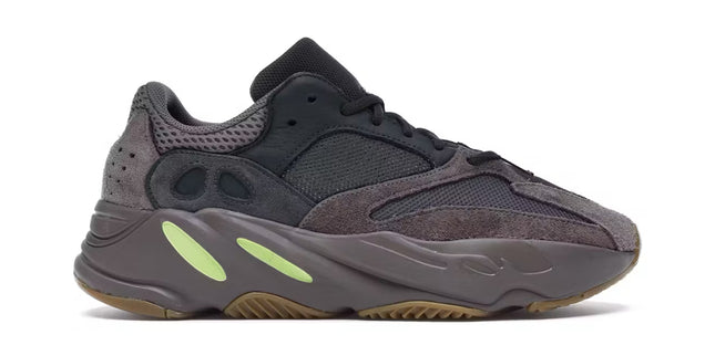 Yeezy Boost 700 Mauve