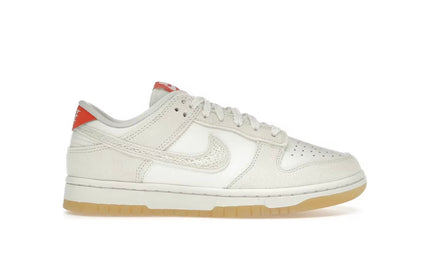 Nike Dunk Low Friendship Knot W