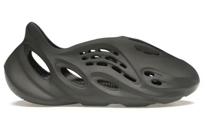 Yeezy Foam RNR Carbon