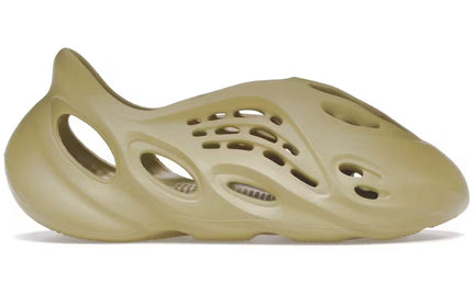 Yeezy Foam Runner Sulfur