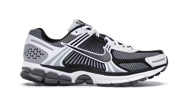 Nike Zoom Vomero 5 Black White