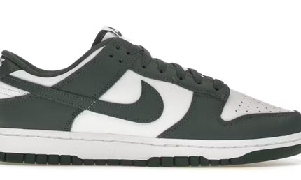 Nike dunk low vintage green